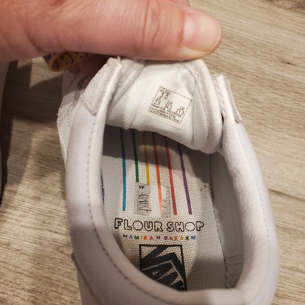 Flour Shop vans limited edition - Picture 4 of 4